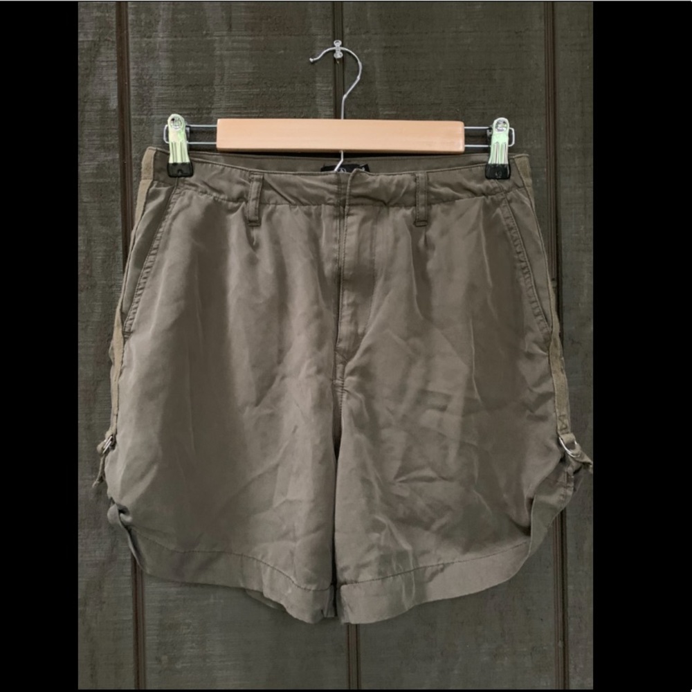 Volcom shorts
